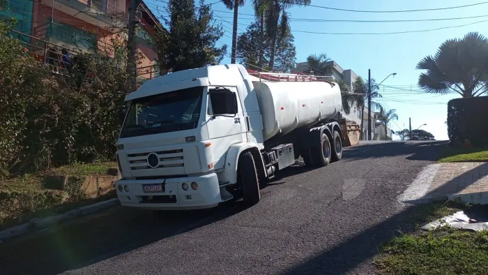 Estou precisando de um motorista para categoria d
