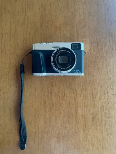 Câmera Digital 4K 48MP com Autofoco - Ideal para Fotos e Vídeos