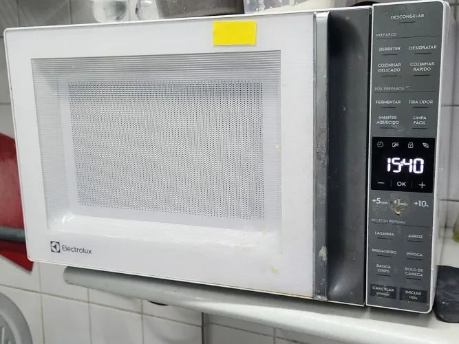 Micro-ondas Electrolux 36L 220V