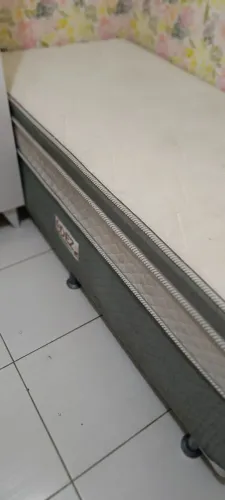 Cama de solteiro