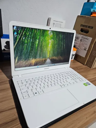 Notebook Samsung Gamer i5 8gb ssd M2 em estado de novo Garantia e Nota Entregamos