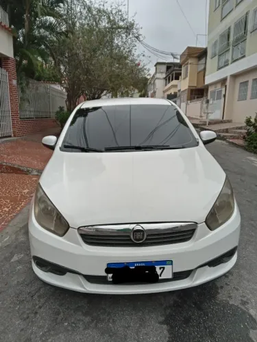 Fiat Grand Siena Tetrafuel 1.4 EVO F. Flex 8V 2013