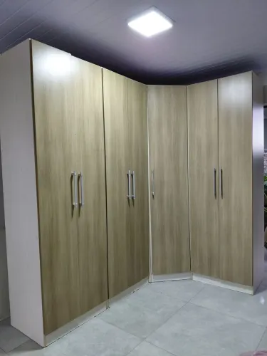 Guarda roupa de casal