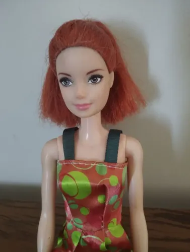 Barbie Ruiva ano 2015 Mattel 