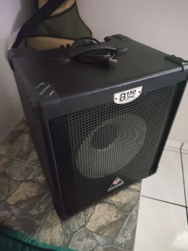 Cubo Antera ativo 150 Wats, Aceito troca por baixo de 5 cordas