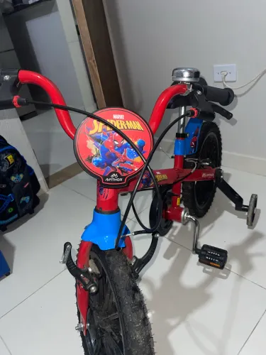Bicicleta infantil aro 16 (nova)