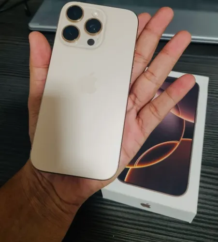 iPhone 16 pró - capacidade 128GB - cor Titânio deserto 