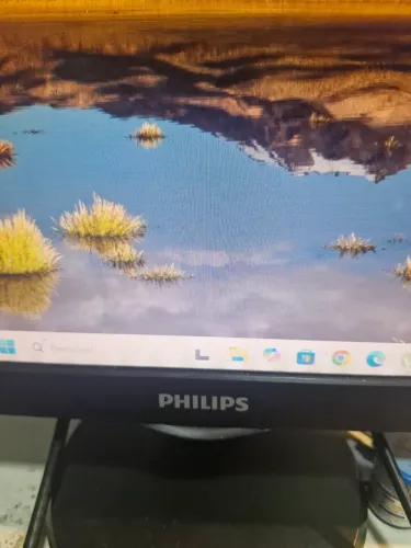 Monitor Philips  com hdmi e vga 