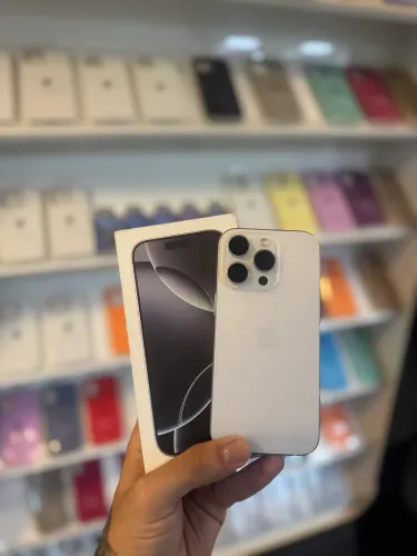 IPHONE 16 PRO