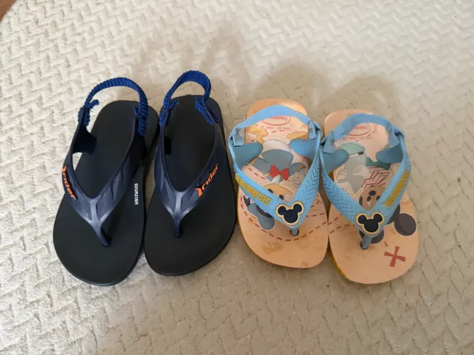 Chinelo infantil novo tamanho 20
