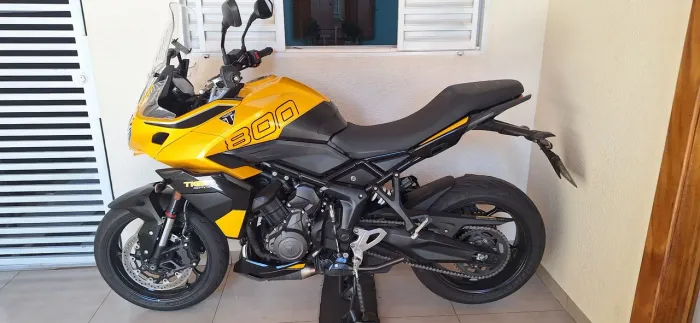 Cavalete Central Tiger Sport 800