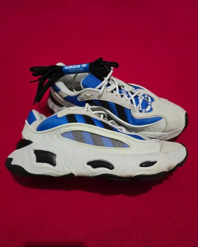 Tênis Adidas Oznova