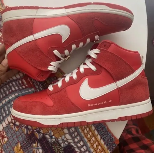 Tênis Nike Dunk High "First Use"