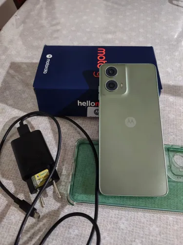 Moto G24 128g super conservado e completo na caixa.