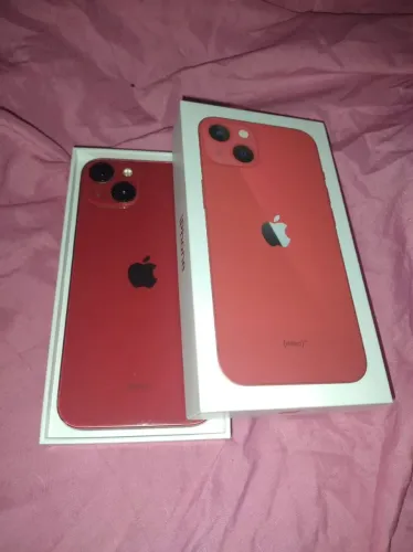 iPhone 13 Vermelho - 256gb