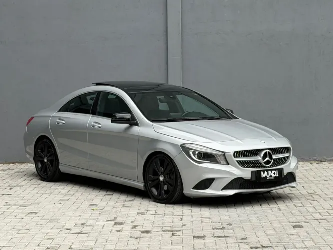 Mercedes-Benz CLA-200 Vision 1.6 TB 16V Flex Aut. 2015