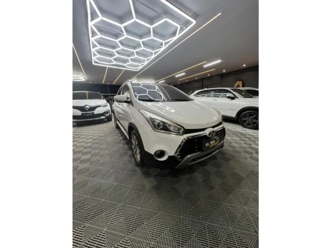 Hyundai HB20X Premium 1.6 Flex 16V Aut. 2016