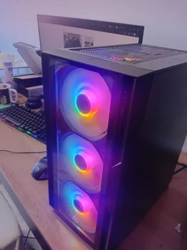 Kit para PC - Placa mãe, Memórias RAM, Air cooler e Processador.