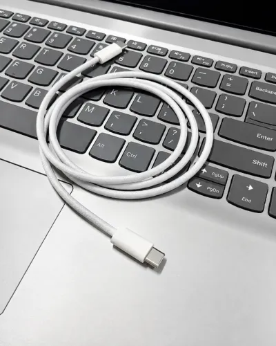 Cabo USB-C para USB-C 100W 1m Nylon Reforçado | iPhone 16/17-Samsung-Xiaomi-motorola