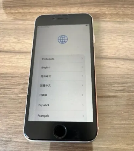 iPhone SE modelo 2022