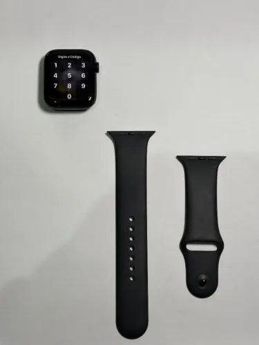 Apple Watch SE GPS ? Caixa meia-noite de alumínio - 44 mm ? pulseira G