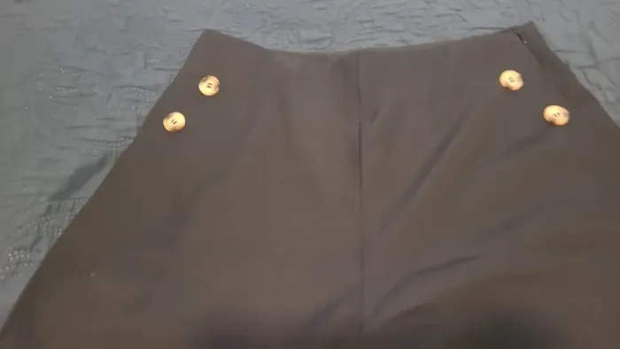 Calça de Alfaiataria pantalona preta da Shain tam m