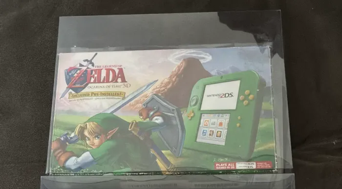 Nintendo 2DS Ocarina of time edition