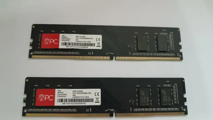 2 Pentes de Memoria Ram DD4 2400 