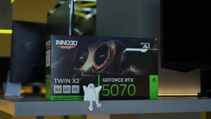 Placa de Vídeo - RTX 5070 12GB Inno3D TWIN X2 OC por R$4.399,00