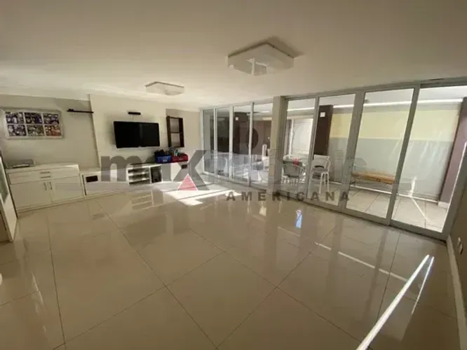 Linda casa para aluguel com 3 quartos em ótima localização Vila Pavan - Americana - SP