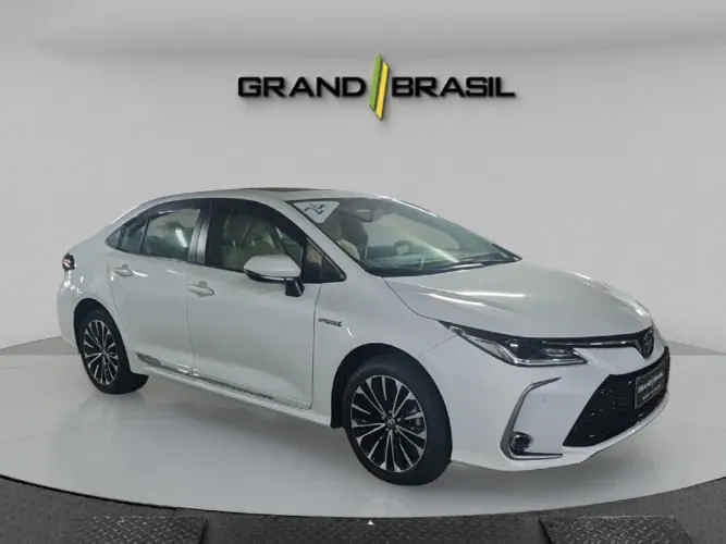 Toyota Corolla Altis Prem. Hybrid 1.8 Flex AUT 2024