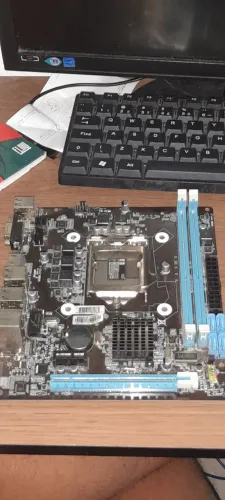 Placa Mãe 1156 BPC-HM55-NT