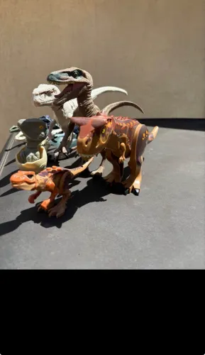 lote de dinossauros