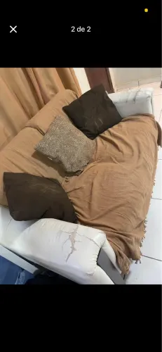 Sofá dois lugares