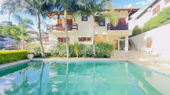 Casa em condomínio à venda no Condomínio Chácara Flora em Valinhos/SP