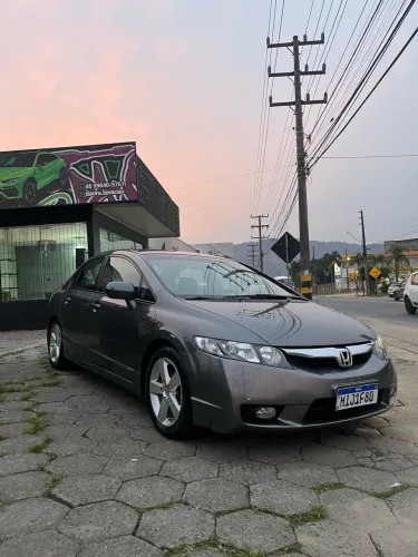 Honda Civic Sedan LXS 1.8/1.8 Flex 16V Aut. 4P 2010