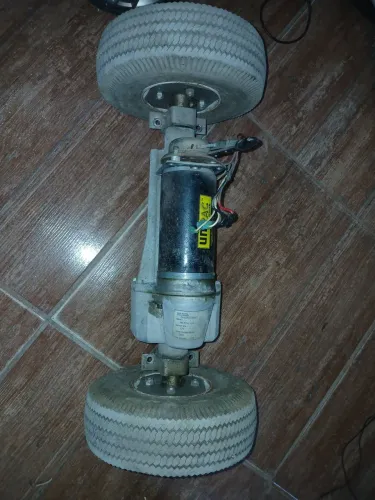 Motor de school elétrica