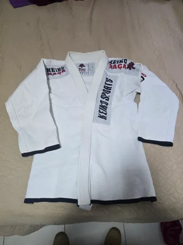 Kimono Keiko Raça - Jiu-jitsu - Branco - Tamanho A3
