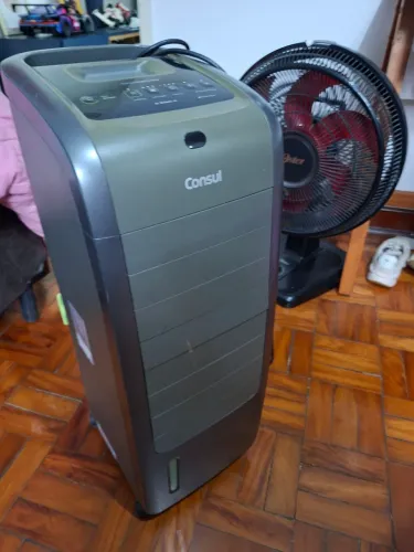 Humidificador e ventilador consul