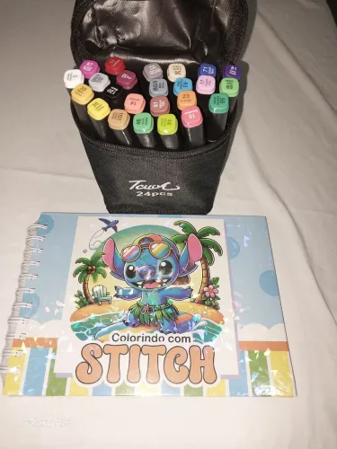 Kit livro para colorir + canetinhas 