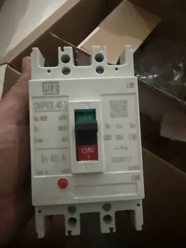 Disjuntor modular trifásico 40a web