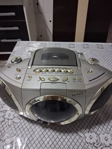 Vende-se som 80$ no estado