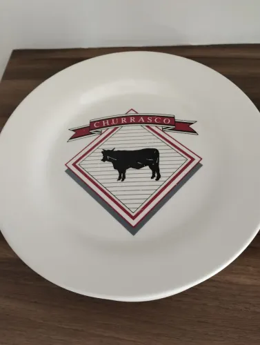 Pratos para churrasco