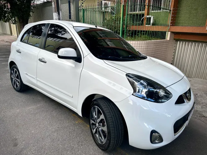 Nissan March SL 1.6 16V Flex Fuel 5P 2016