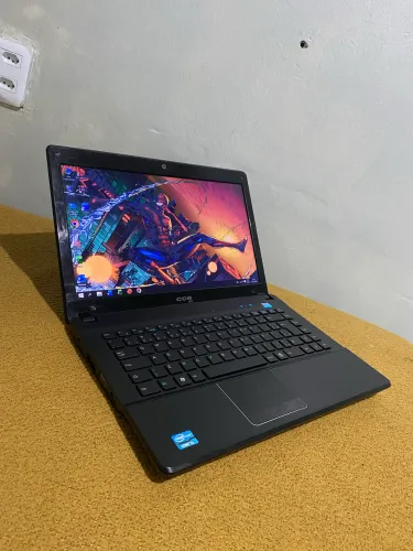 Notebook Cce Intel Core i3 / 4GB RAM / 500GB HD