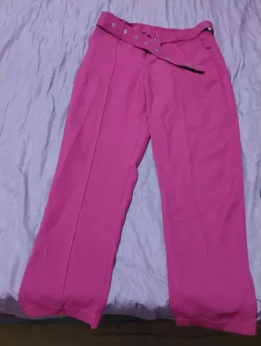 Vendo calça alfaiataria nova 