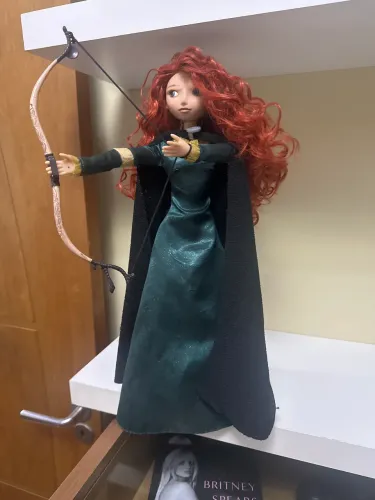 Boneca Merida (Valente) 40cm