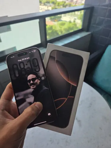 iPhone 16 Pro