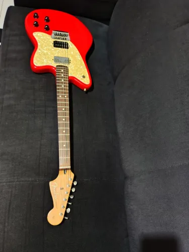Guitarra Fender Toronado Deluxe 2003