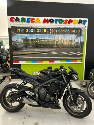 TRIUMPH STREET TRIPLE 765 RS